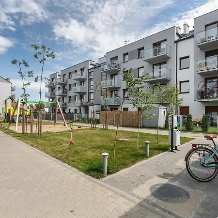 Artyleryjska 21 By Renters קולובז'ג
